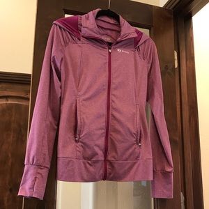 Cute athletic jacket. Zipper pockets & hood.